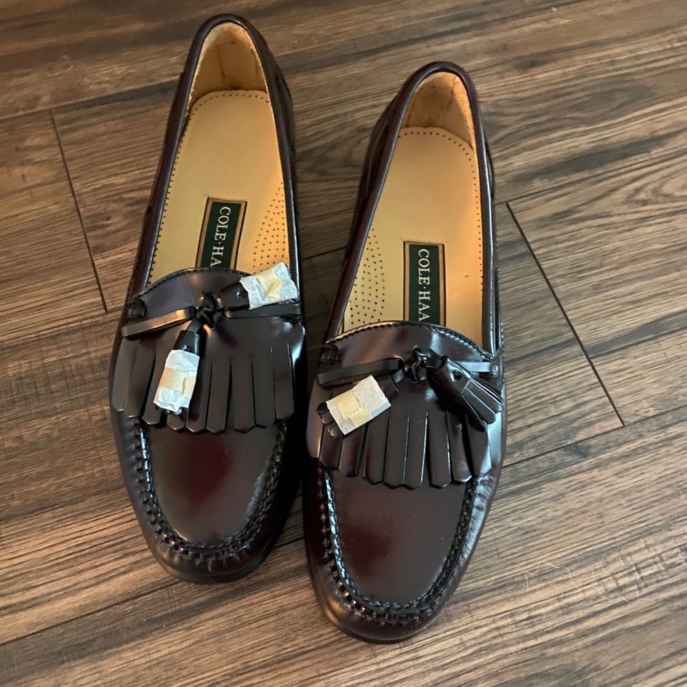NIB Men’s Cole Haan Loafers